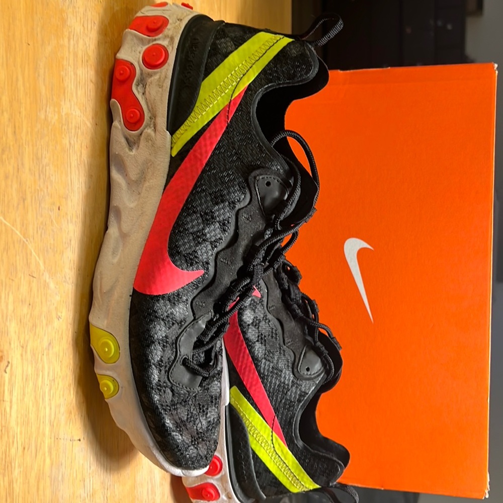 Nike React - image 1